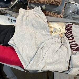 Nike jogger sweatpants